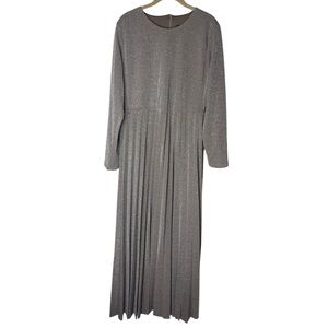 Formal Evening Wear Size 14 Gray Long Sleeve‎ Dress